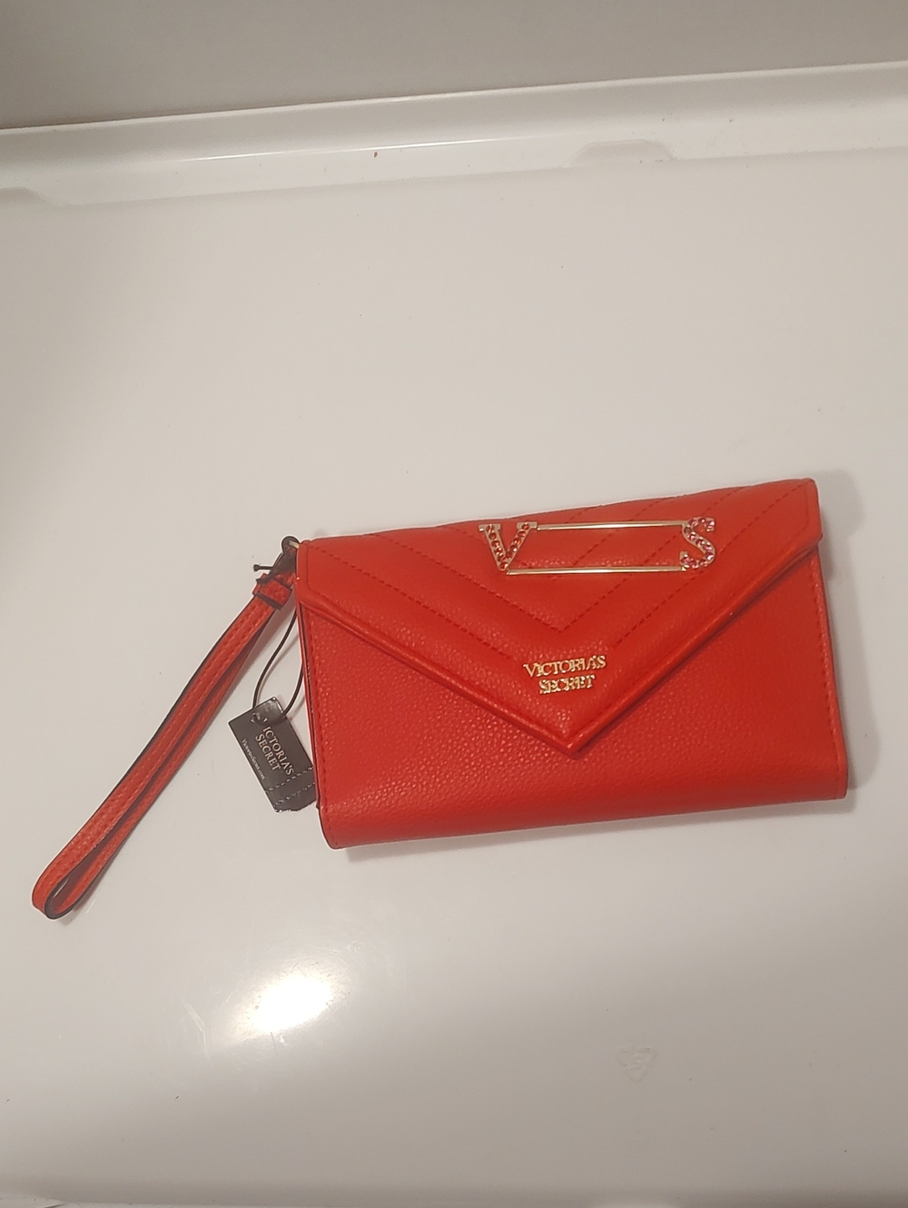 Victoria's Secret Bright Red Quilted Envelope Wristlet NWT